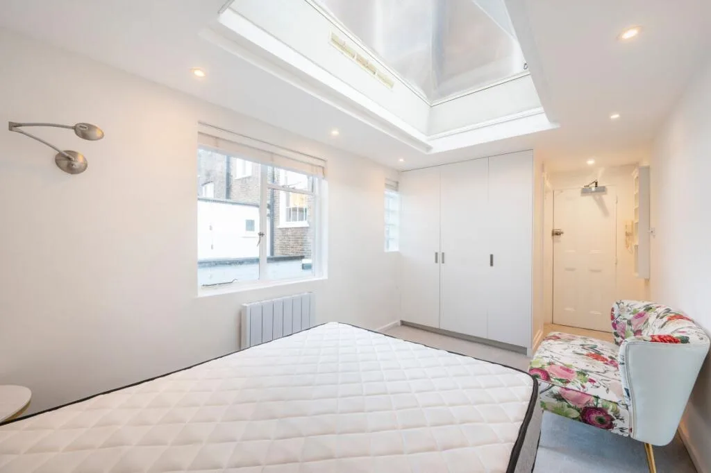 Studio flat for rent