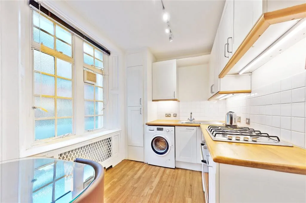 Studio apartment for rent