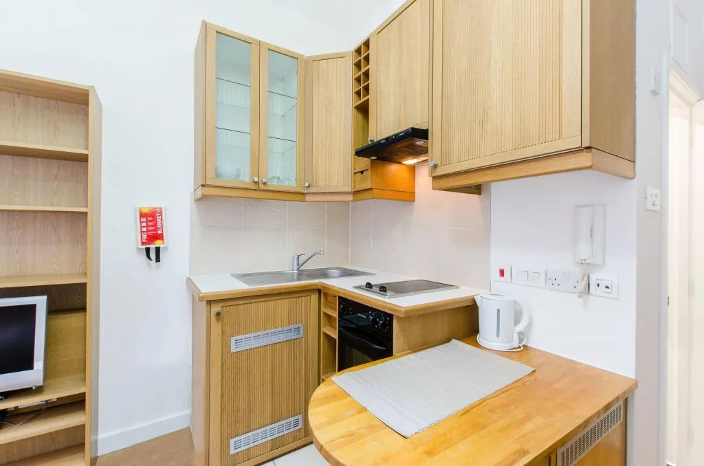 Studio flat for rent