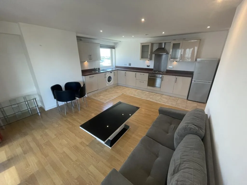2 bedroom flat for rent