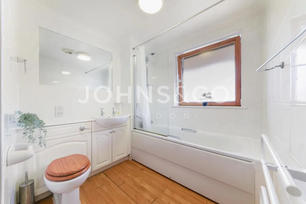 4 bedroom apartment for rent