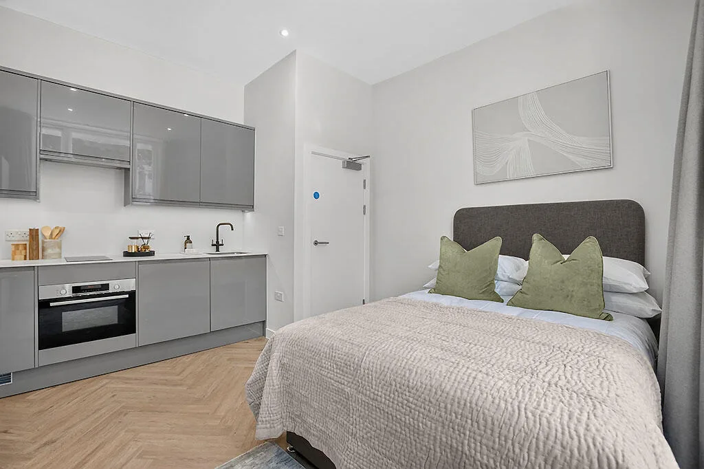Studio flat for rent