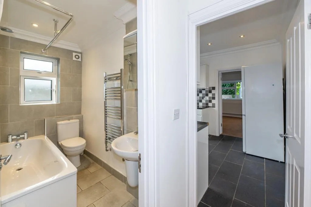 2 bedroom flat for rent