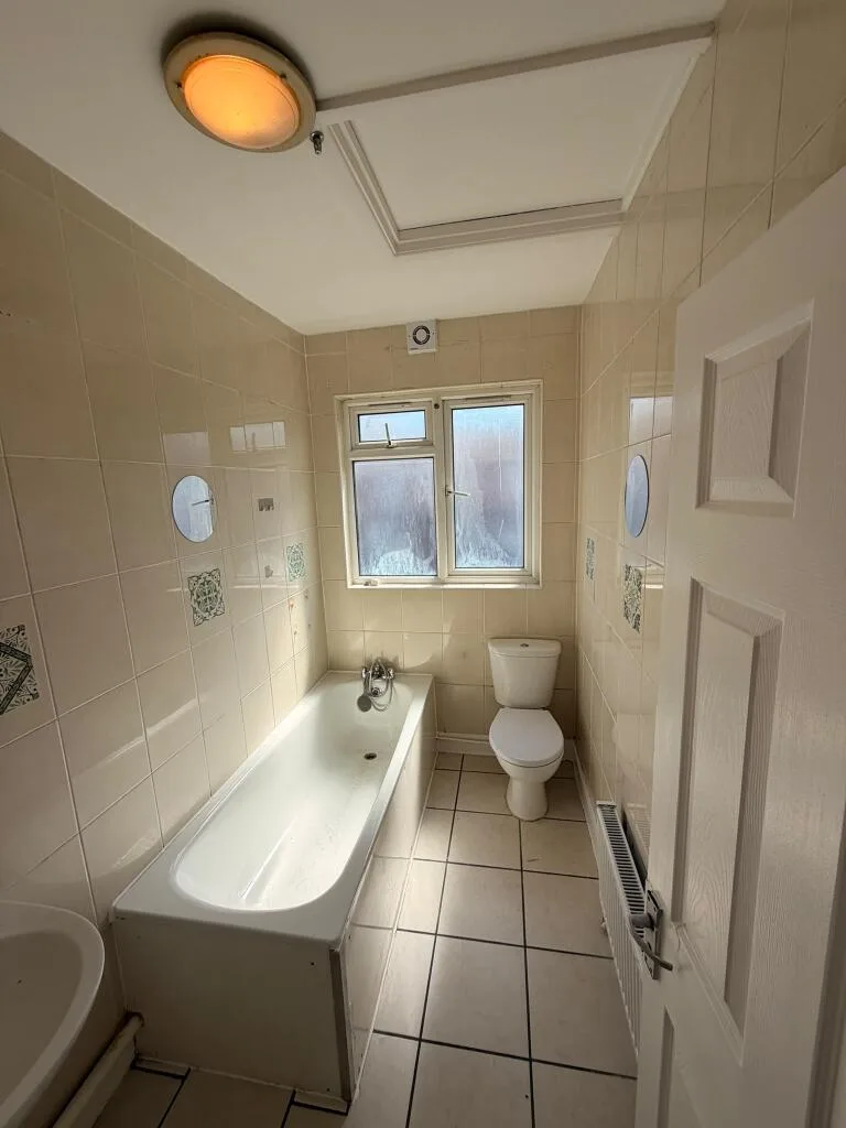 2 bedroom flat for rent