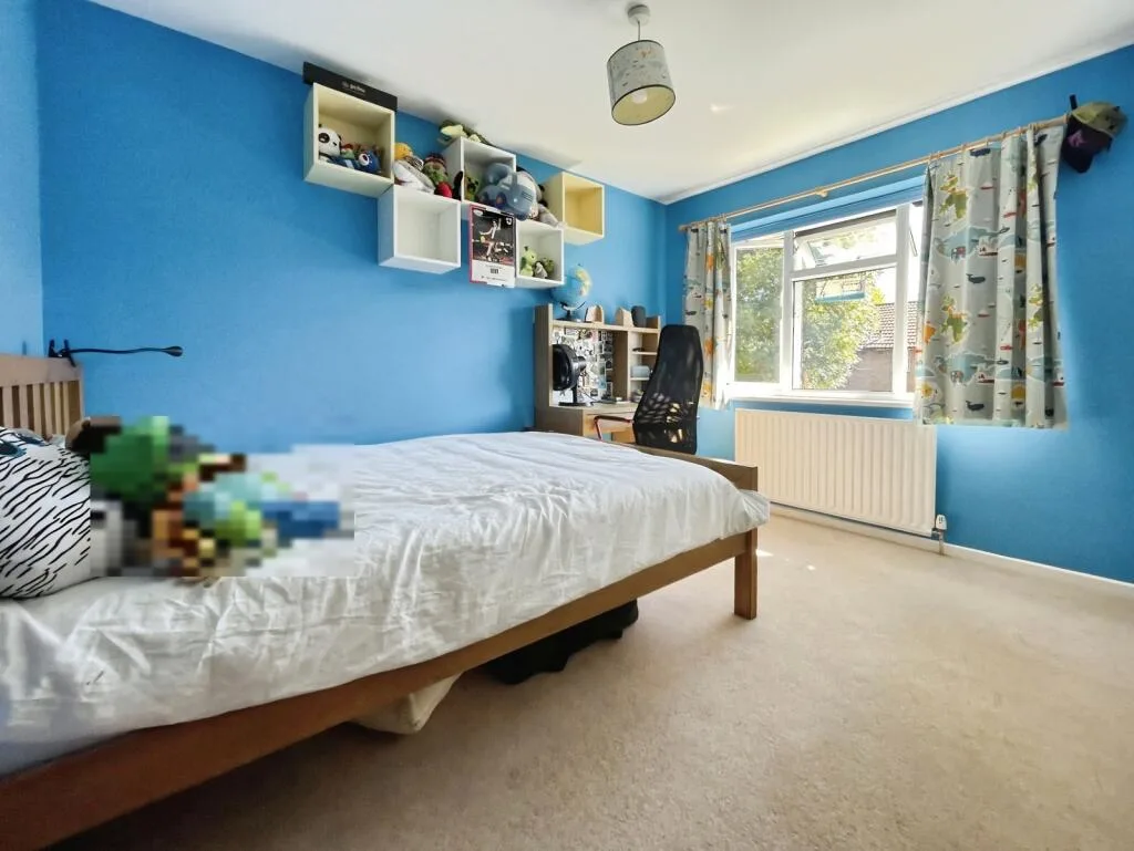 2 bedroom maisonette for rent