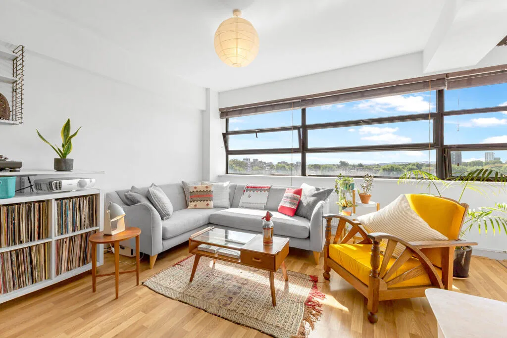 2 bedroom flat for rent