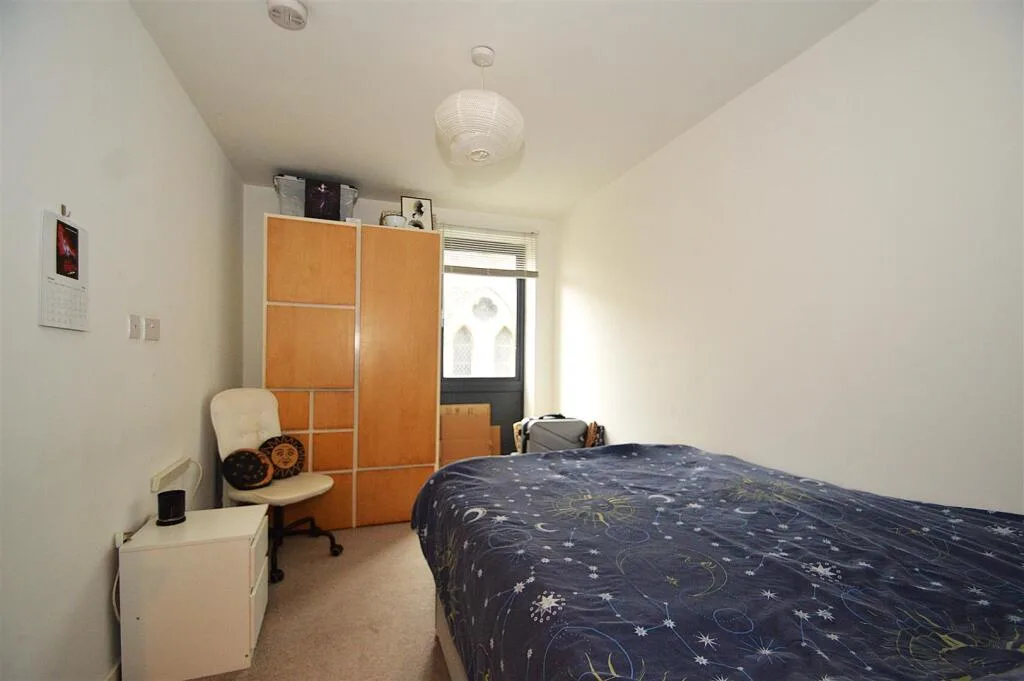 2 bedroom house for rent