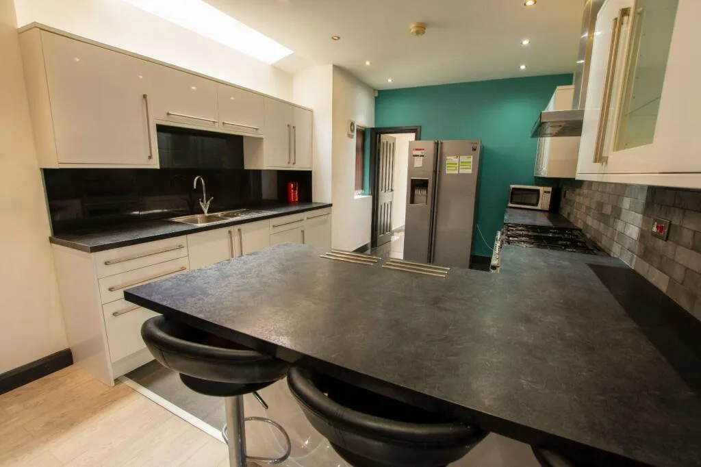 1 bedroom house for rent