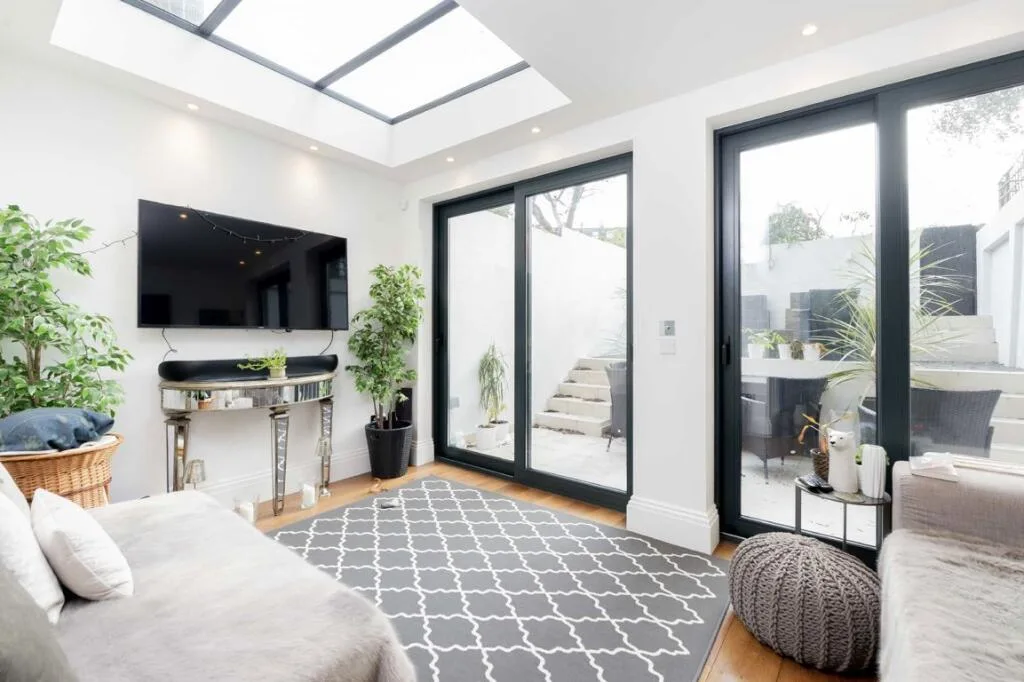 3 bedroom flat for rent