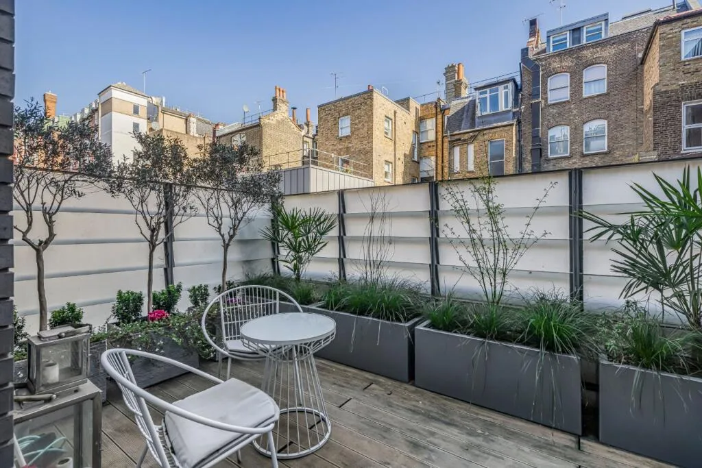 3 bedroom flat for rent