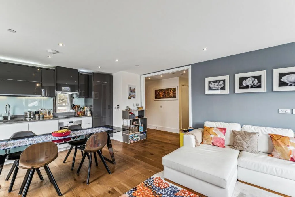 2 bedroom flat for rent
