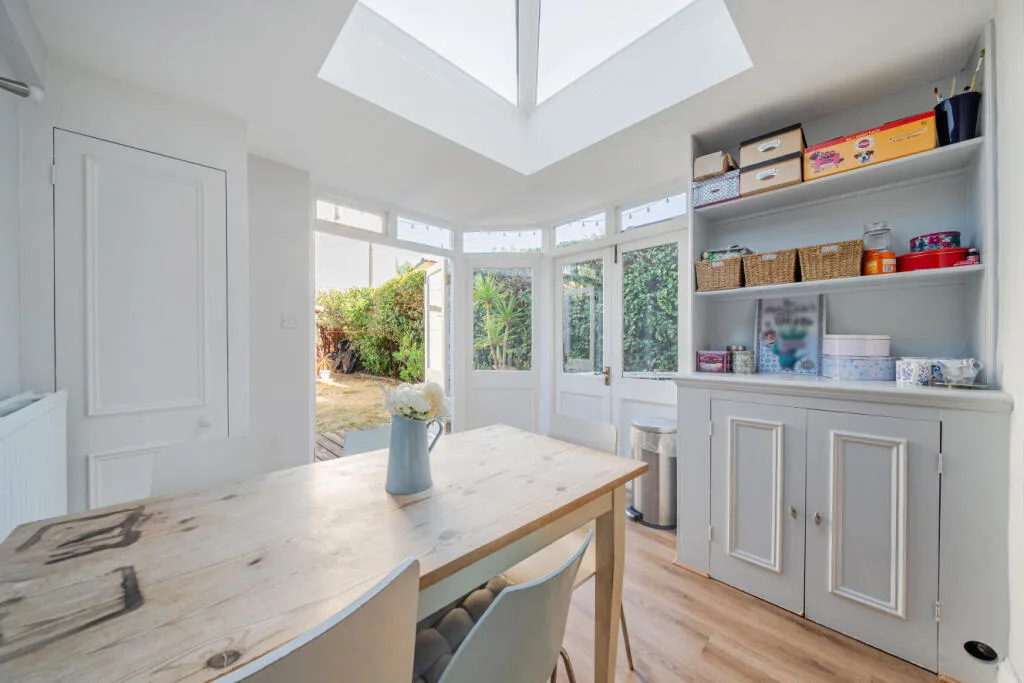 4 bedroom terraced house for rent
