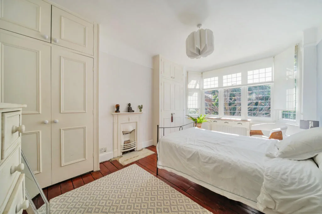4 bedroom terraced house for rent