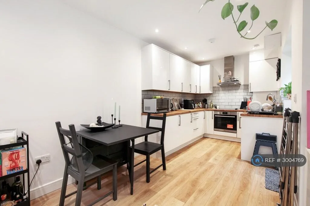 1 bedroom terraced house for rent