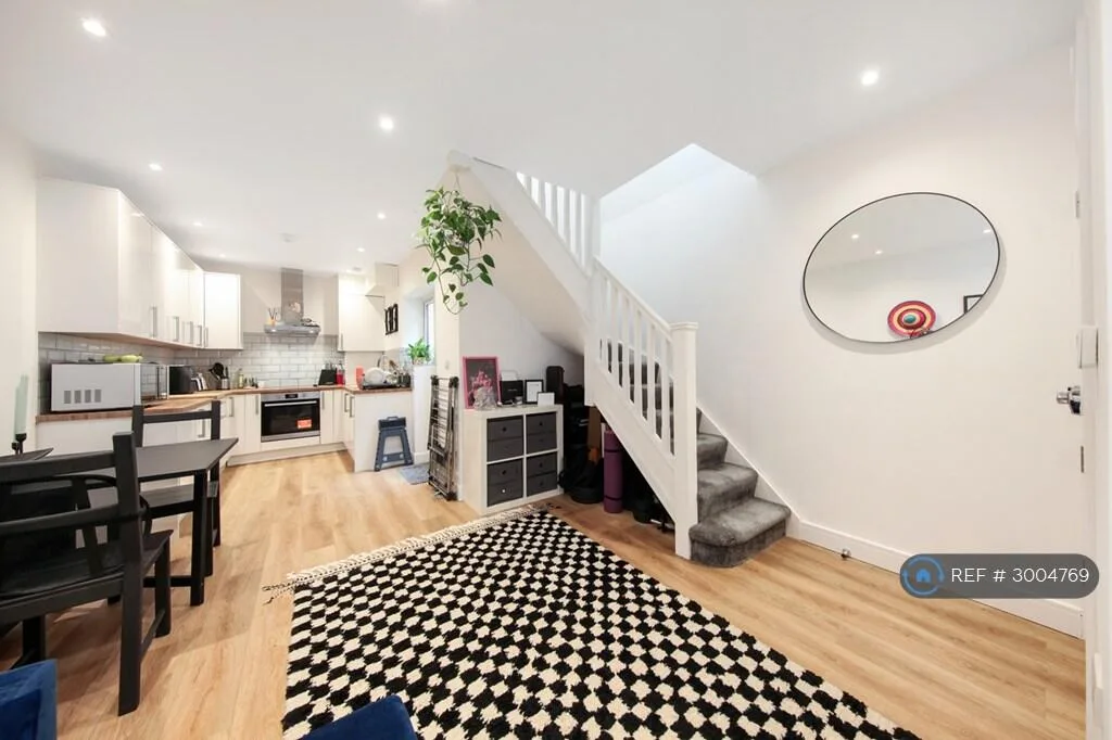 1 bedroom terraced house for rent
