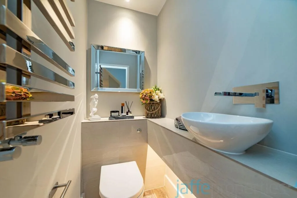 3 bedroom apartment for rent