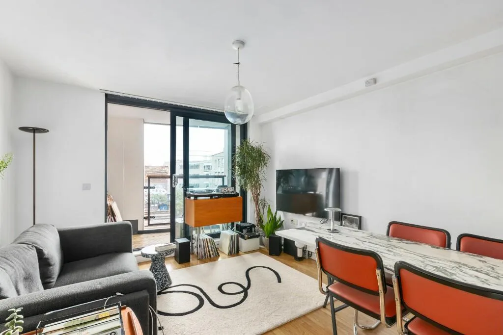 2 bedroom flat for rent