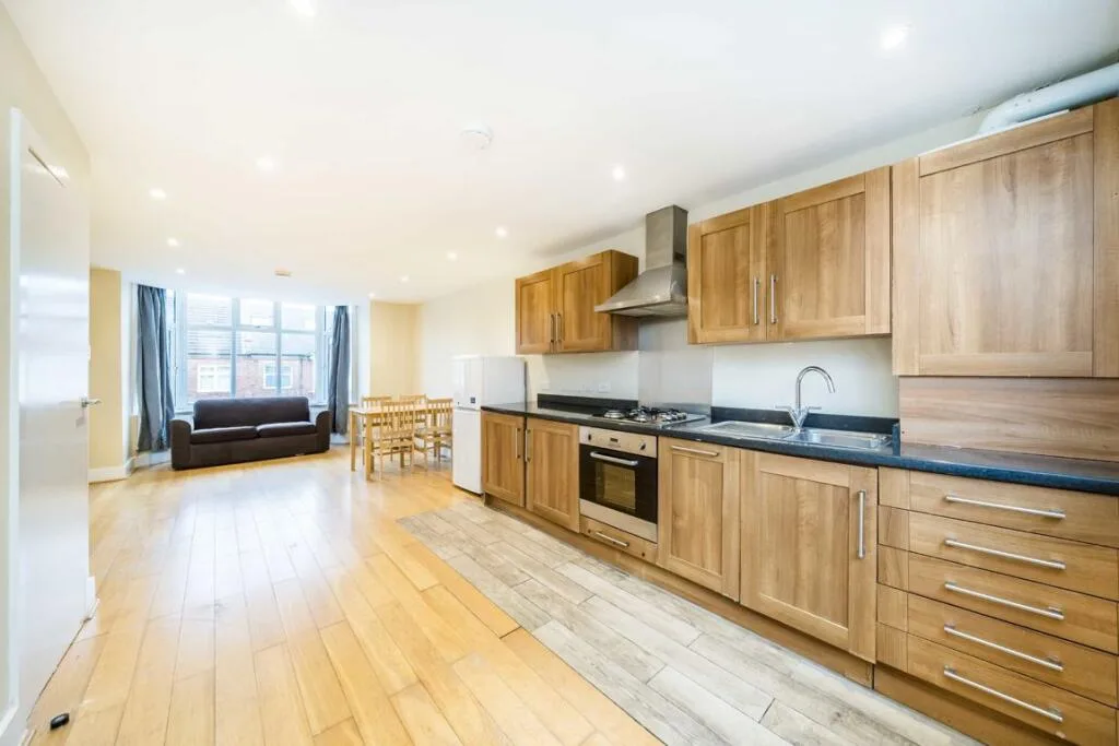 2 bedroom flat for rent