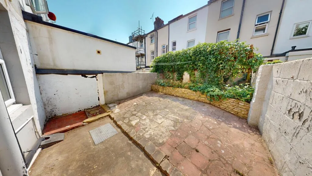 4 bedroom detached house for rent