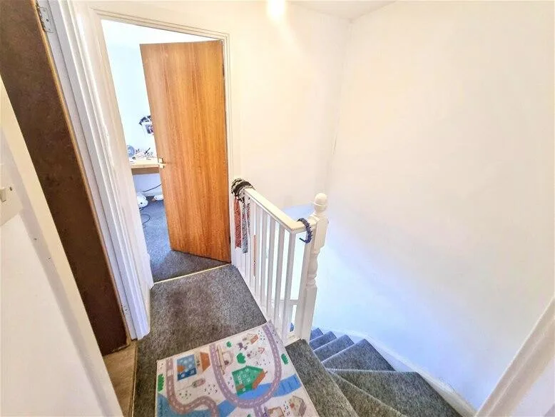 2 bedroom house for rent