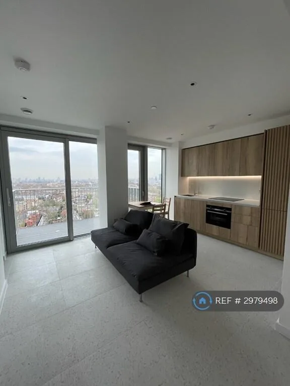 Studio flat for rent