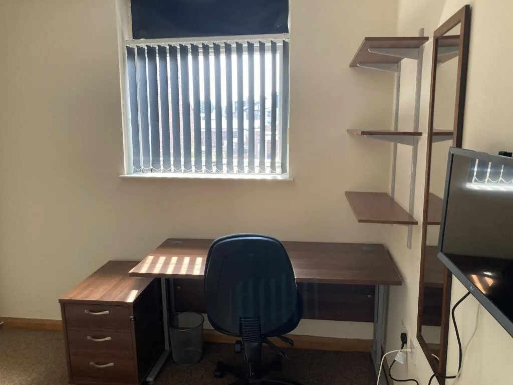 6 bedroom house for rent