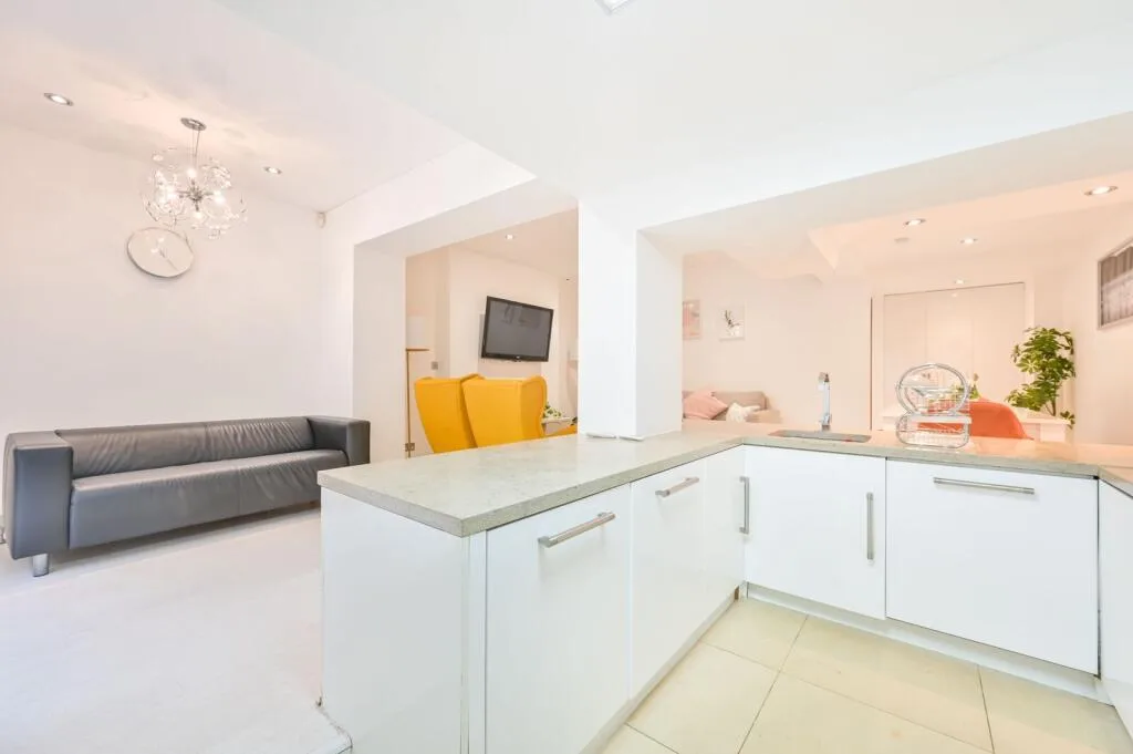 2 bedroom flat for rent