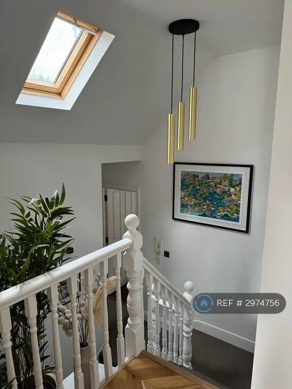 2 bedroom maisonette for rent