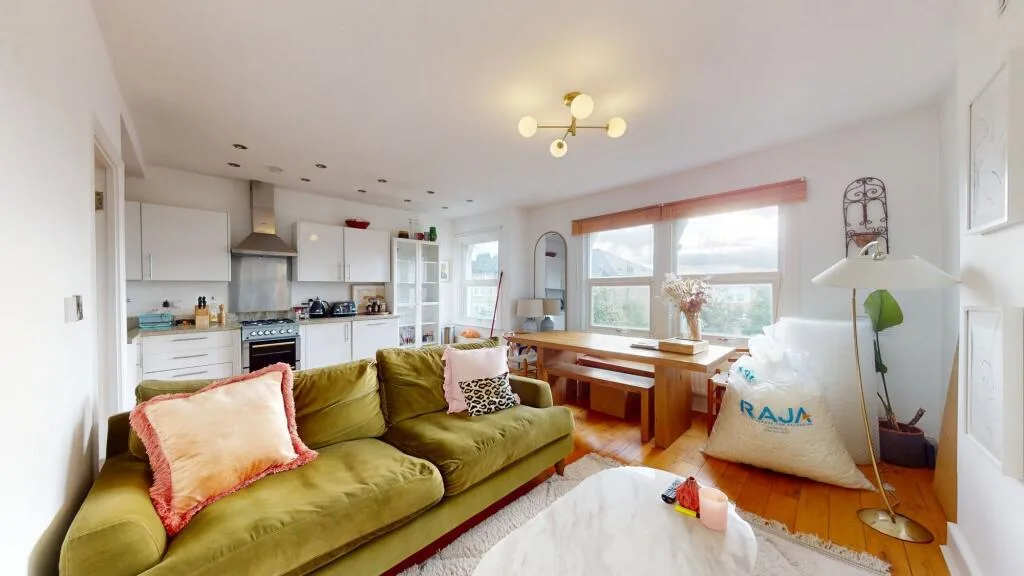 2 bedroom flat for rent