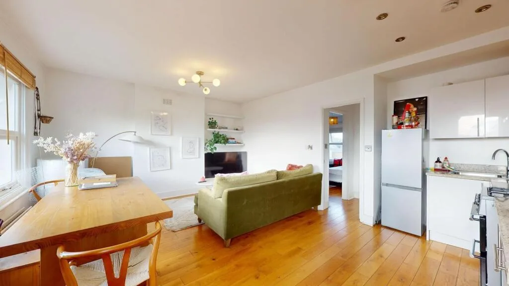 2 bedroom flat for rent
