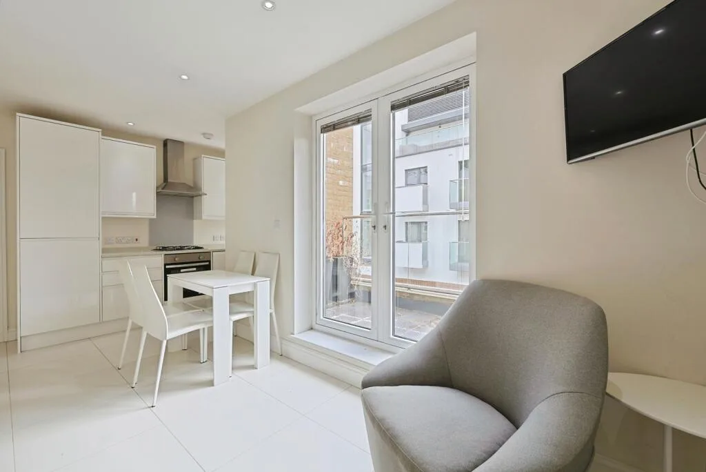 1 bedroom apartment for rent