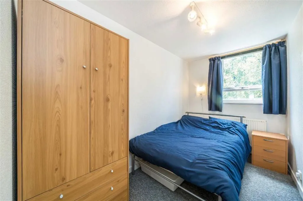3 bedroom maisonette for rent