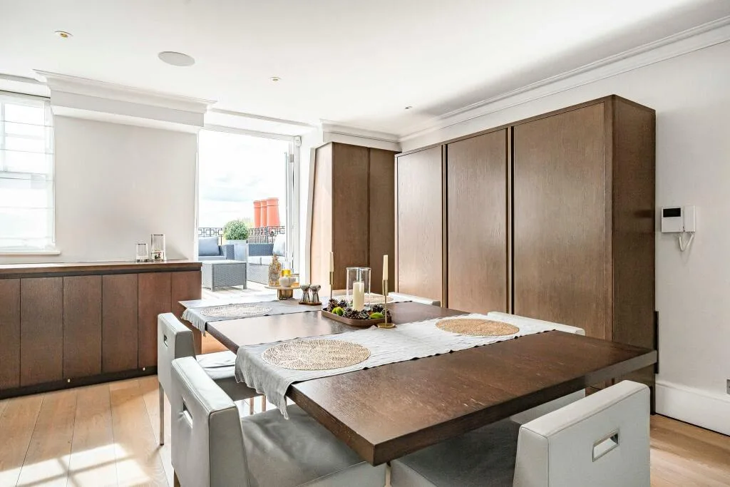 4 bedroom triplex for rent