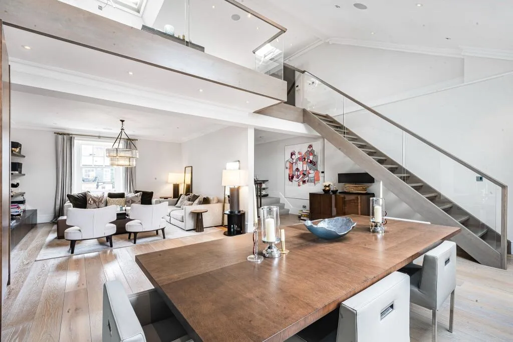 4 bedroom triplex for rent