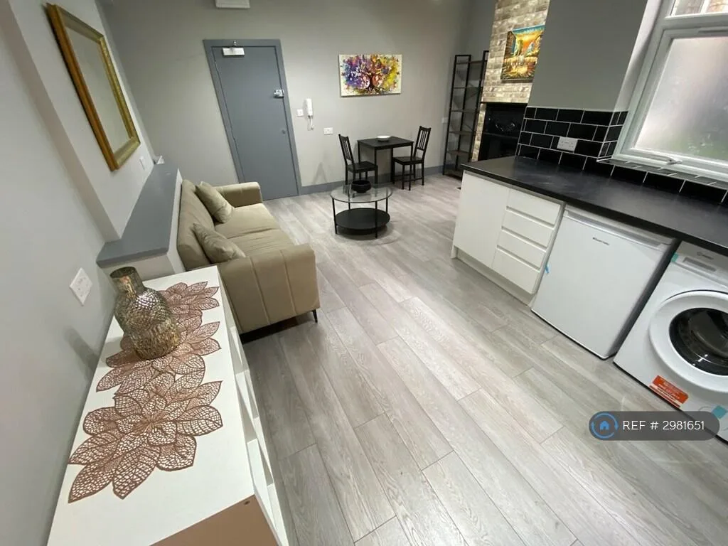 1 bedroom flat for rent