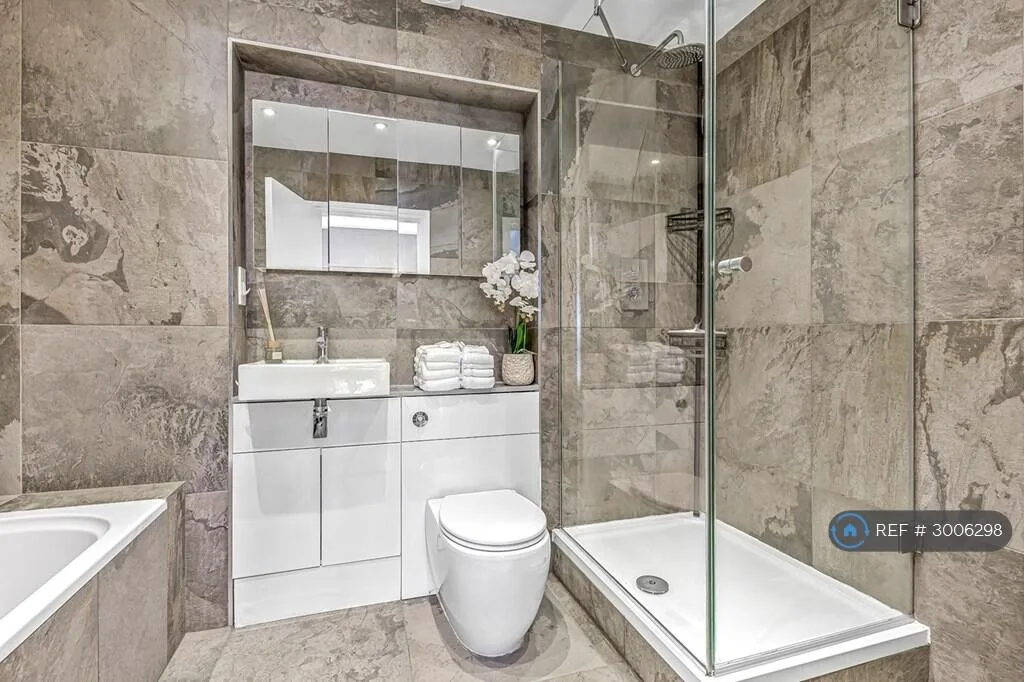 3 bedroom flat for rent