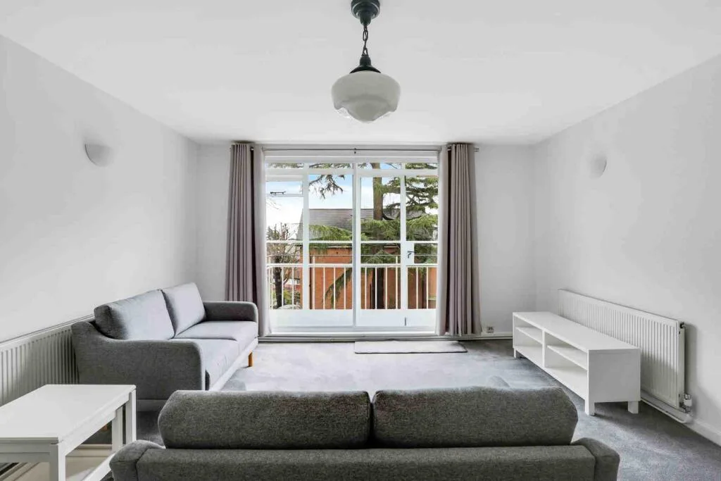 2 bedroom flat for rent