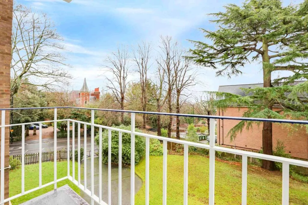 2 bedroom flat for rent
