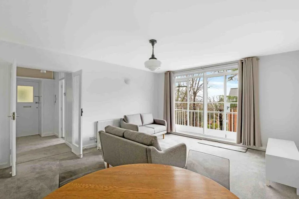 2 bedroom flat for rent