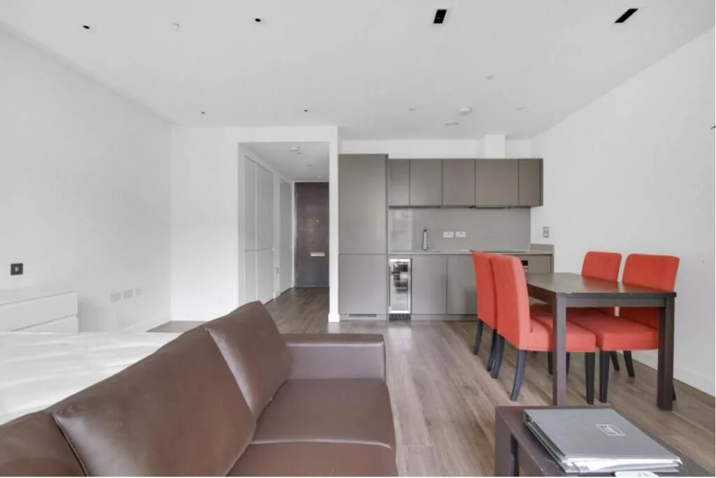 Studio apartment for rent