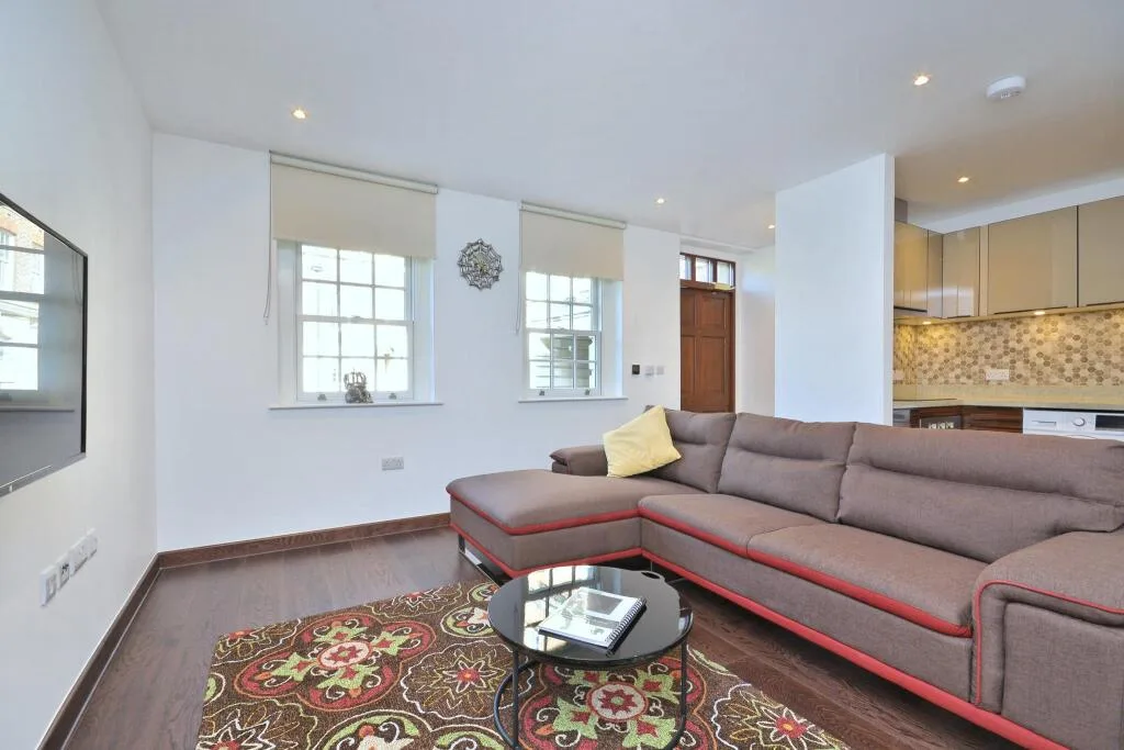 2 bedroom flat for rent