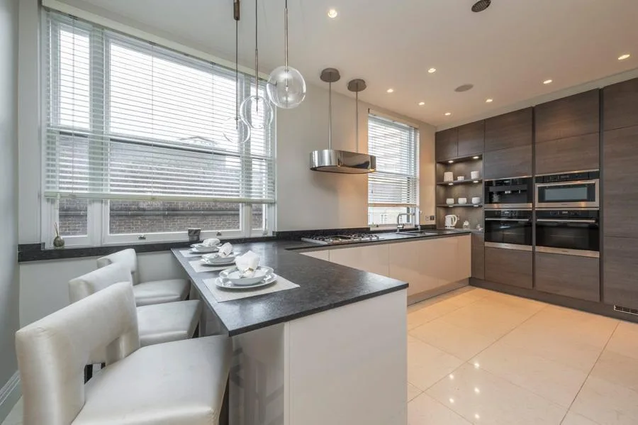 3 bedroom flat for rent