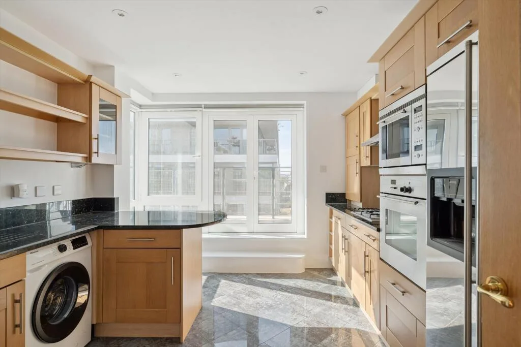 3 bedroom apartment for rent