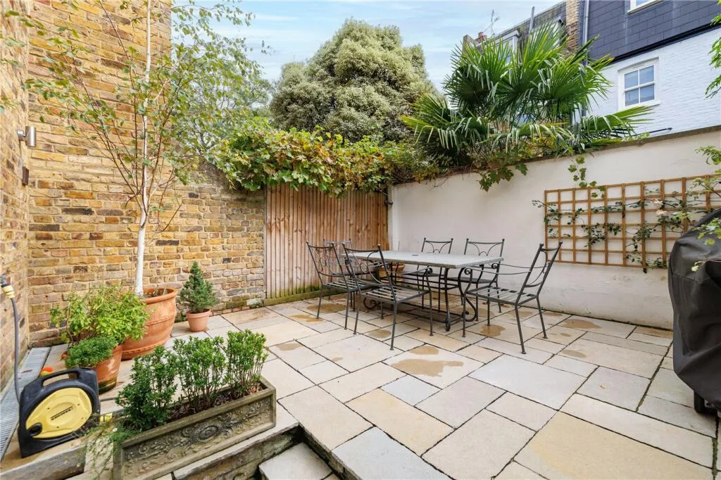 3 bedroom terraced house for rent