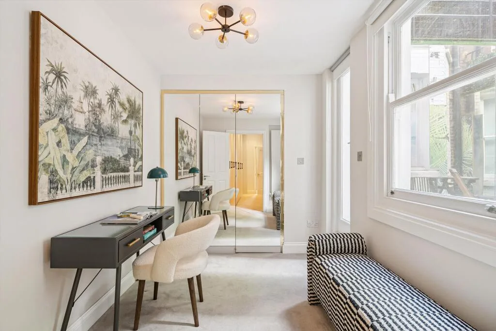 2 bedroom maisonette for rent