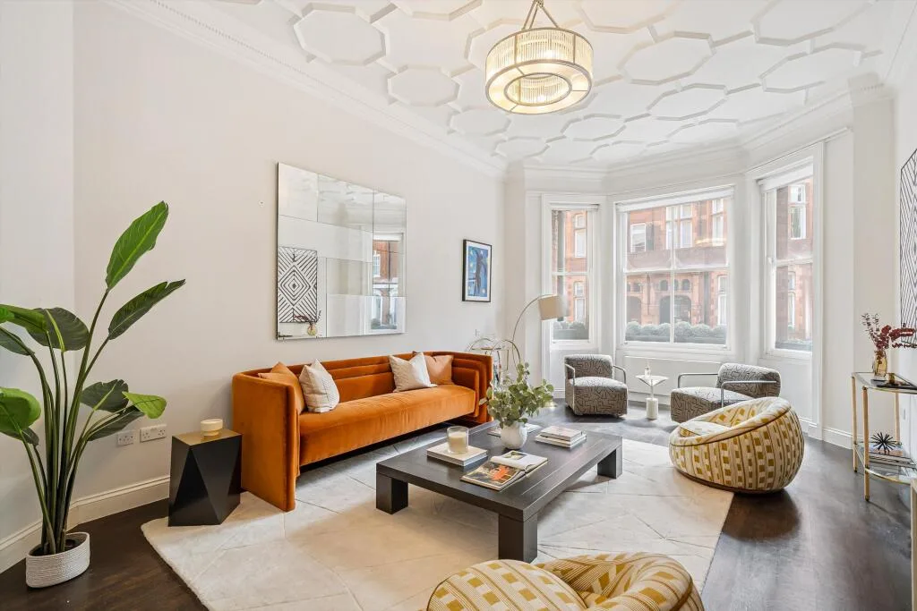 2 bedroom maisonette for rent