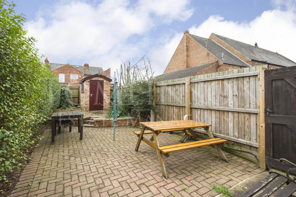 1 bedroom terraced house for rent
