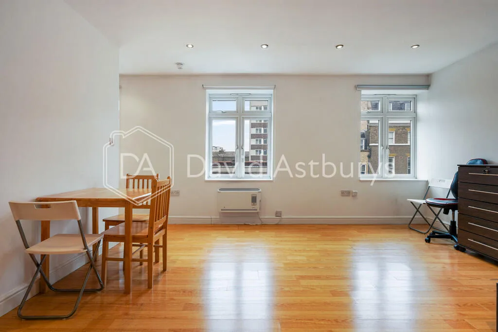 Studio flat for rent