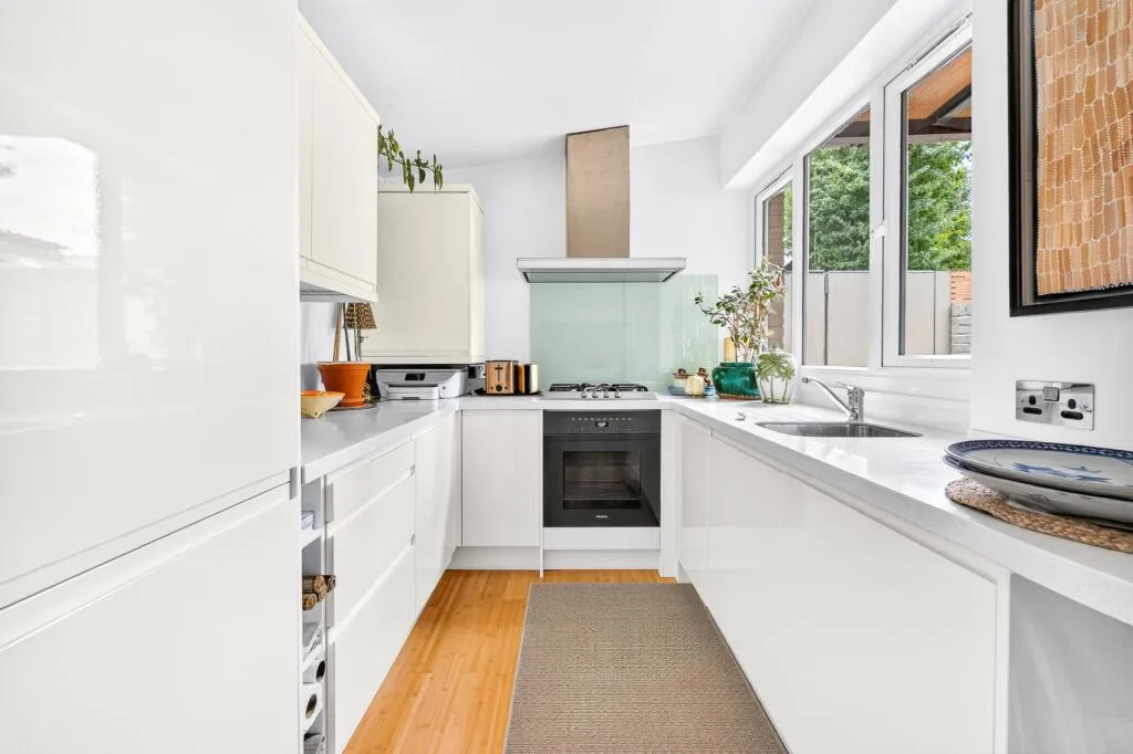 1 bedroom house for rent