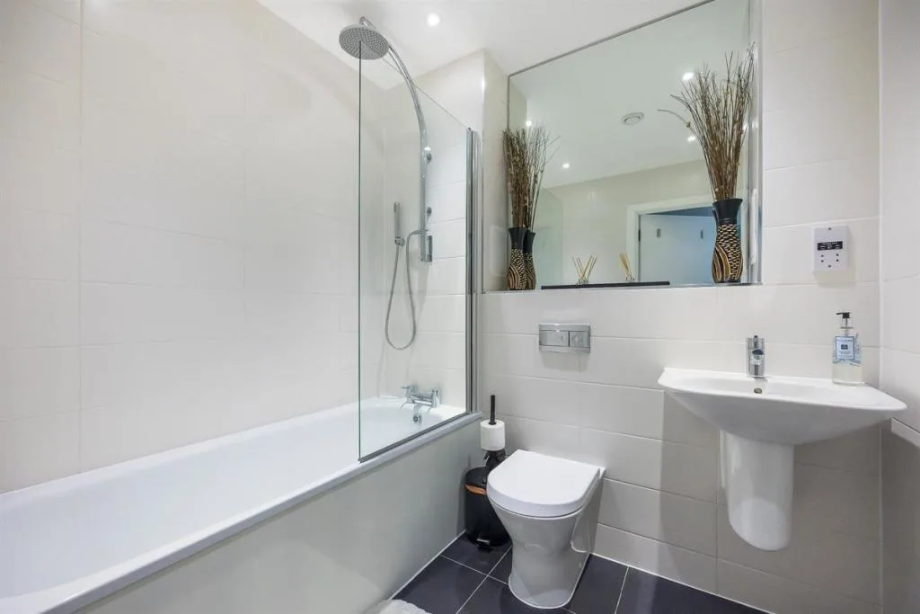 3 bedroom apartment for rent